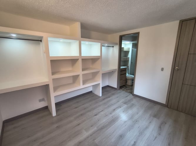 Apartamento de 3 alcobas en venta en Conjunto Residencial Boreal, Madrid, 54 m² · foto 13 de 24