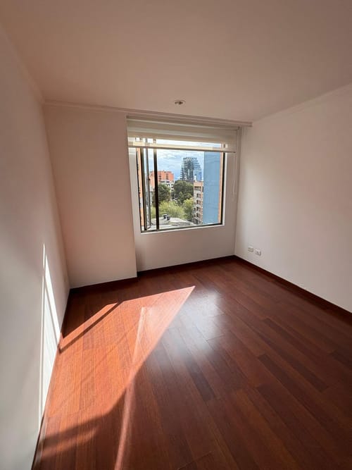 Apartaestudio en arriendo en Chapinero Alto, Bogotá, 32 m² · foto 6 de 9