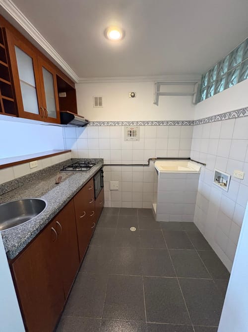Apartaestudio en arriendo en Chapinero Alto, Bogotá, 32 m² · foto 8 de 9