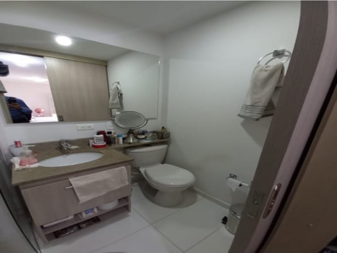 Apartaestudio en venta en El Carmelo Ii, Sabaneta, 83 m² · foto 6 de 10
