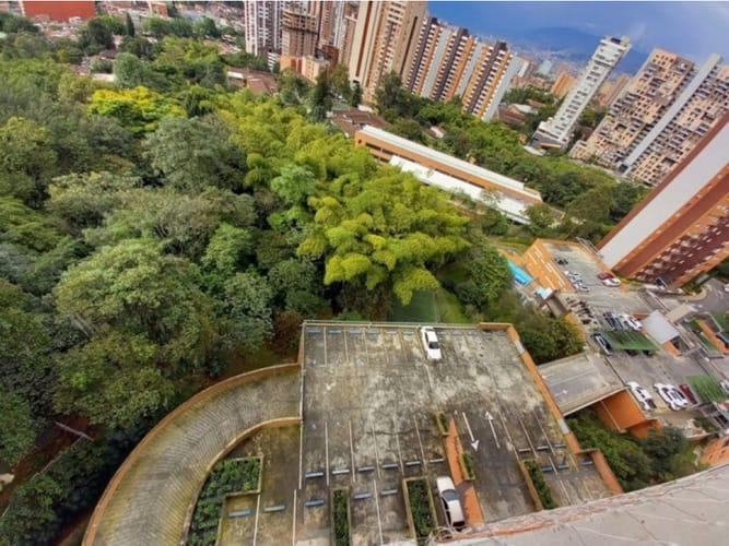 Apartaestudio en venta en El Carmelo Ii, Sabaneta, 83 m² · foto 10 de 10