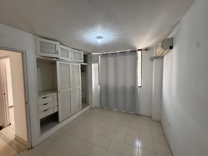 Apartamento de 2 alcobas en arriendo en Centro, Santa Marta, 82 m² · foto 8 de 12
