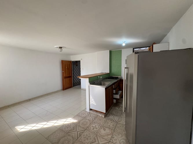 Apartamento de 2 alcobas en arriendo en Centro, Santa Marta, 82 m² · foto 9 de 12