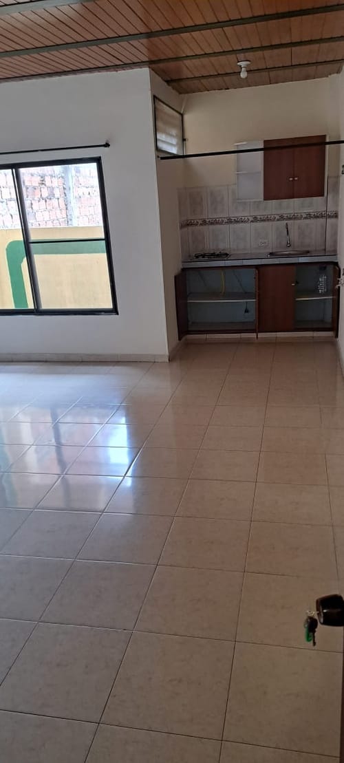Apartaestudio en arriendo en Cañaverales, Cali, 35 m² · foto 2 de 5
