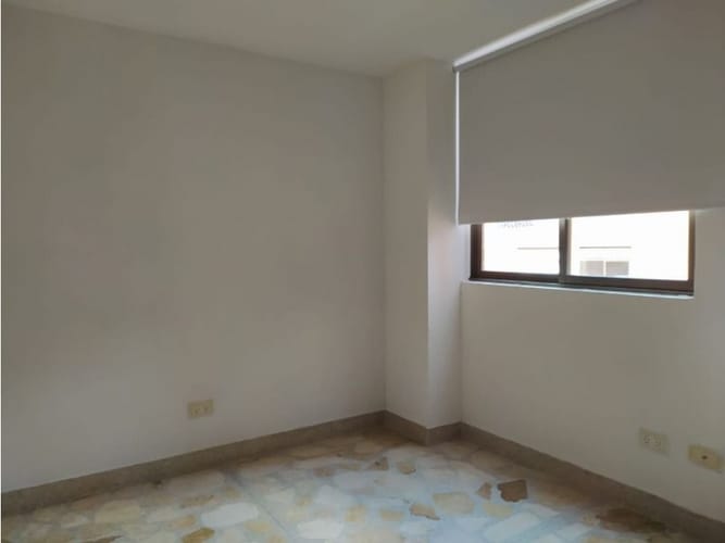 Apartamento de 4 alcobas en venta en Zuñiga, Medellín, 130 m² · foto 4 de 13