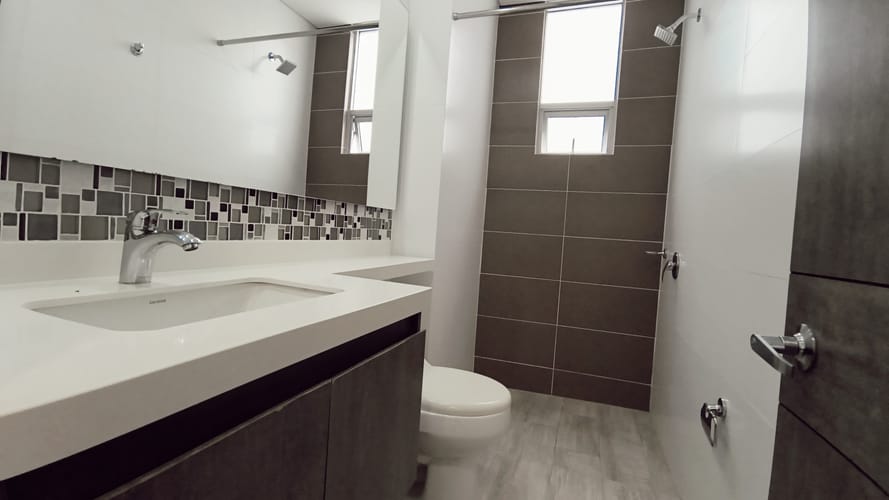 Apartamento de 4 alcobas en arriendo en Serena Del Mar, Cartagena, 138 m² · foto 13 de 24