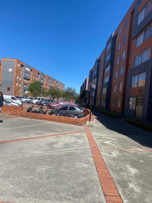 Apartamento de 2 alcobas en arriendo en Lago Timiza, Bogotá, 48 m² · foto 10 de 10