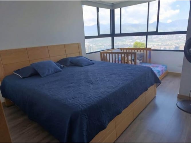 Apartamento de 3 alcobas en venta en Las Palmas, Medellín, 87 m² · foto 3 de 8