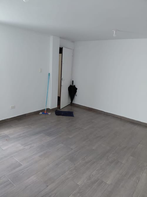 Apartamento de 1 alcoba en arriendo en Engativá, Bogotá, 34 m² · foto 2 de 16