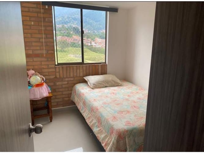 Apartamento de 3 alcobas en venta en Hato Viejo, Bello, 72 m² · foto 5 de 13