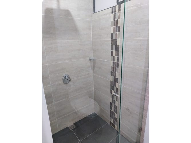 Apartamento de 2 alcobas en venta en Villas Del Carmen, Envigado, 66 m² · foto 5 de 24