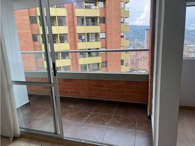 Apartamento de 3 alcobas en venta en Betania, Sabaneta, 75 m² · foto 23 de 23