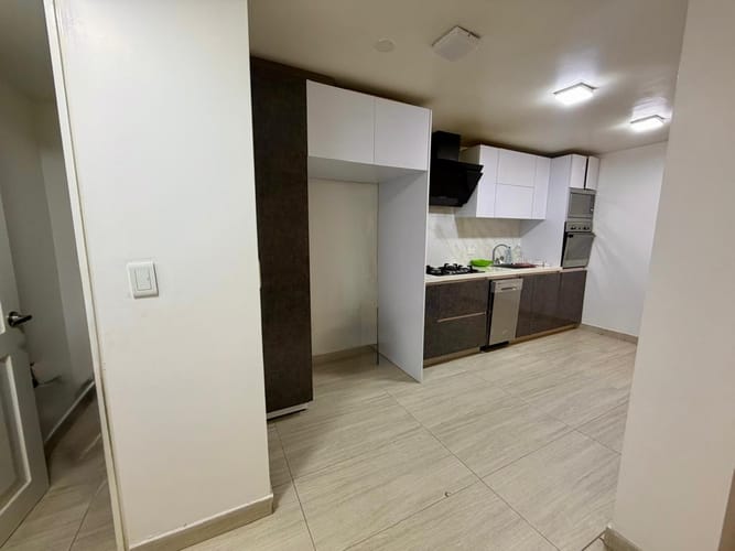 Casa de 5 alcobas en venta en Hayuelos, Bogotá, 300 m² · foto 11 de 24
