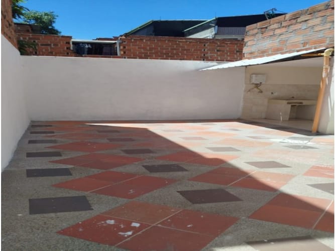 Casa de 3 alcobas en venta en Carmelo, Bello, 102 m² · foto 19 de 22
