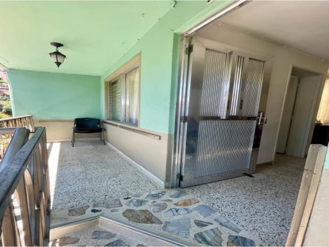 Casa de 4 alcobas en venta en Las Flores, Envigado, 106 m² · foto 1 de 1