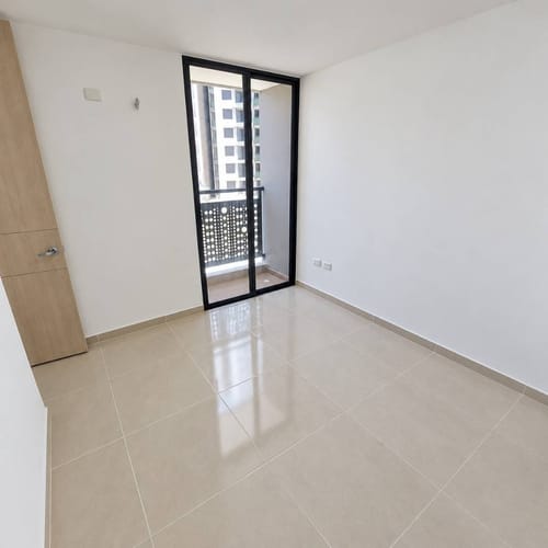Apartamento de 3 alcobas en arriendo en Cañaveral, Floridablanca, 70 m² · foto 10 de 12