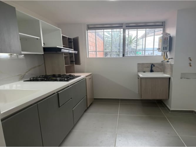 Apartamento de 3 alcobas en venta en Belén Rincón, Medellín, 57 m² · foto 17 de 20