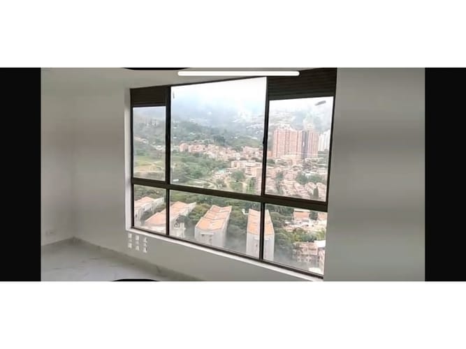 Apartamento de 3 alcobas en venta en Hato Viejo, Bello, 58 m² · foto 2 de 23