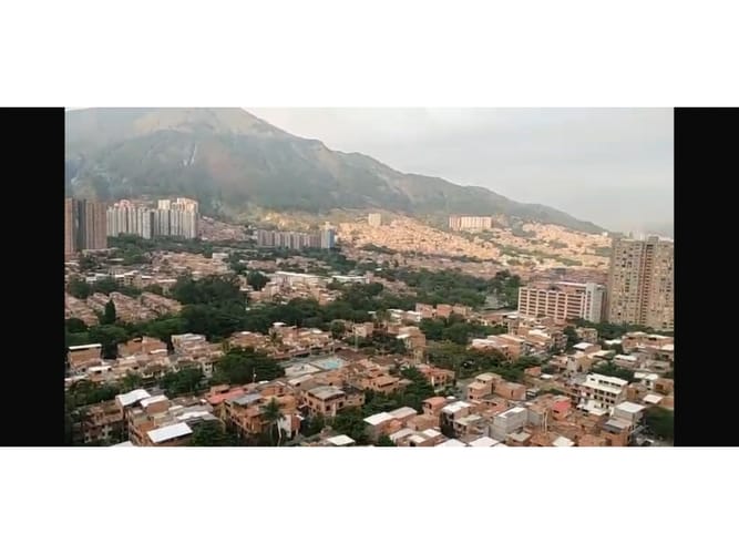 Apartamento de 3 alcobas en venta en Hato Viejo, Bello, 58 m² · foto 23 de 23