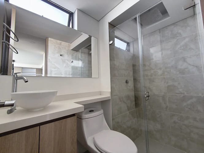 Apartamento de 1 alcoba en arriendo en Centro Comercial Mazuren, Bogotá, 30 m² · foto 5 de 20