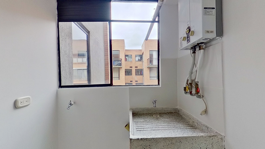 Apartamento de 3 alcobas en venta en Cr Turpial, Mosquera, 52 m² · foto 2 de 24