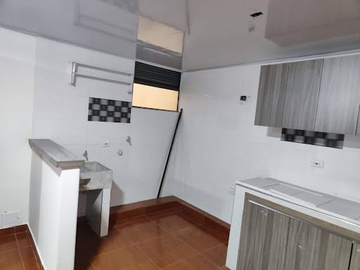 Apartaestudio en arriendo en Santa Isabel, Bogotá, 68 m² · foto 15 de 20