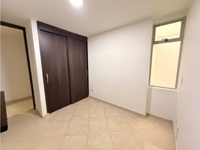 Apartamento de 3 alcobas en arriendo en Calle Larga, Itagüí, 72 m² · foto 6 de 22