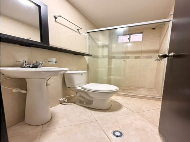 Apartamento de 3 alcobas en arriendo en Calle Larga, Itagüí, 72 m² · foto 12 de 22
