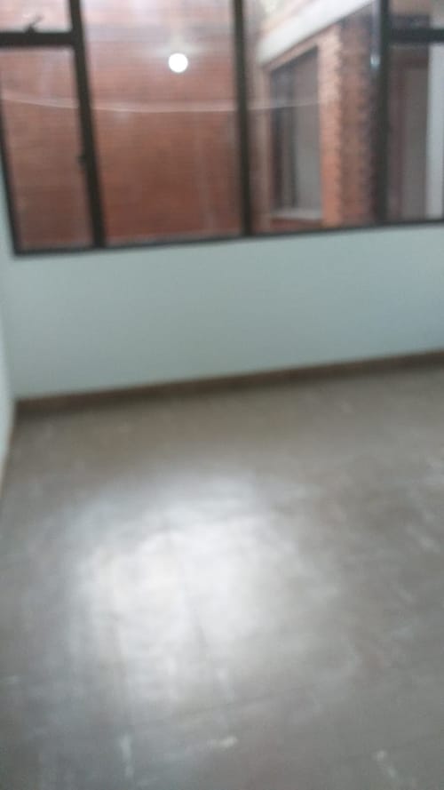 Casa de 4 alcobas en venta en Ciudad Berna, Bogotá, 400 m² · foto 11 de 14
