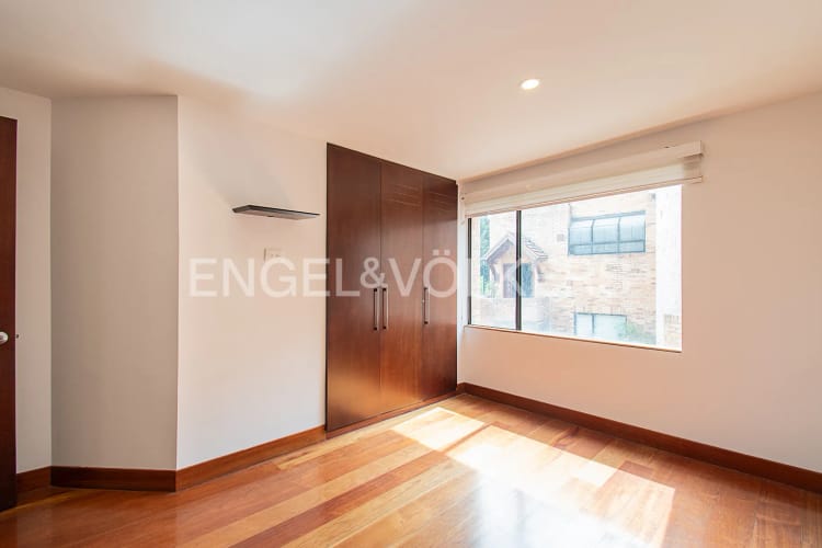 Casa de 3 alcobas en venta en Cerros De Suba, Bogotá, 268 m² · foto 16 de 20