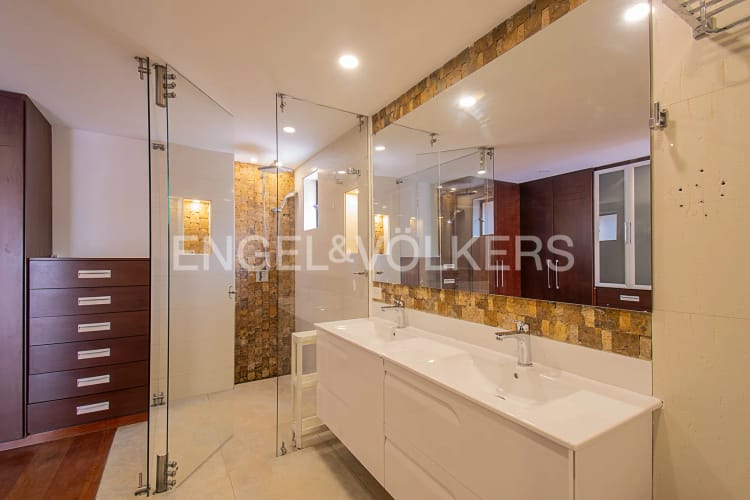 Casa de 3 alcobas en venta en Cerros De Suba, Bogotá, 268 m² · foto 15 de 20