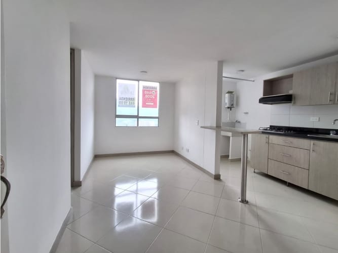 Casa de 3 alcobas en arriendo en Cabecera San Antonio De Prado, Medellín, 90 m² · foto 3 de 14