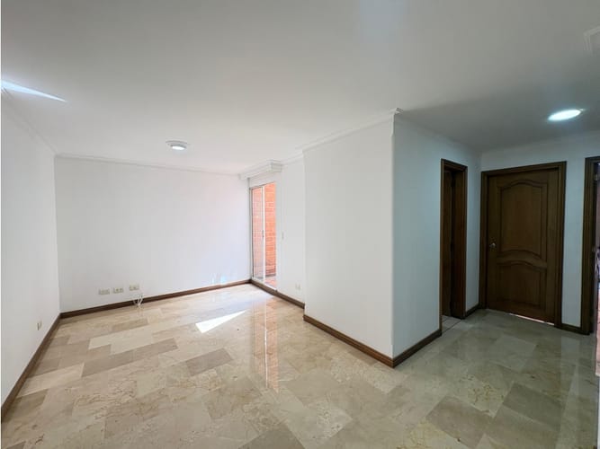 Apartamento de 3 alcobas en venta en Naranjal, Medellín, 150 m² · foto 6 de 18