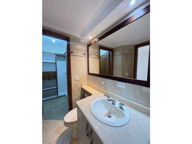 Apartamento de 3 alcobas en venta en Naranjal, Medellín, 150 m² · foto 16 de 18