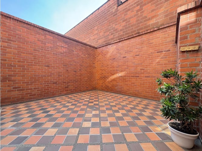 Apartamento de 3 alcobas en venta en Naranjal, Medellín, 150 m² · foto 17 de 18