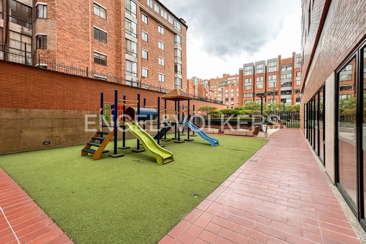 Apartamento de 3 alcobas en venta en Colina Campestre, Bogotá, 129 m² · foto 19 de 20
