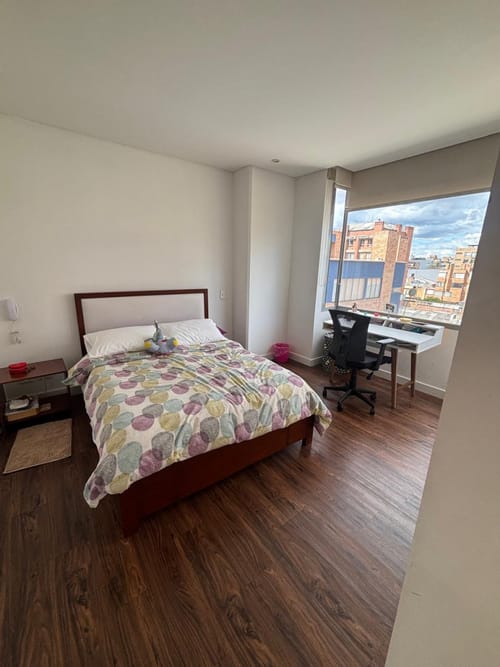 Apartaestudio en venta en Santa Bibiana, Bogotá, 45 m² · foto 3 de 10