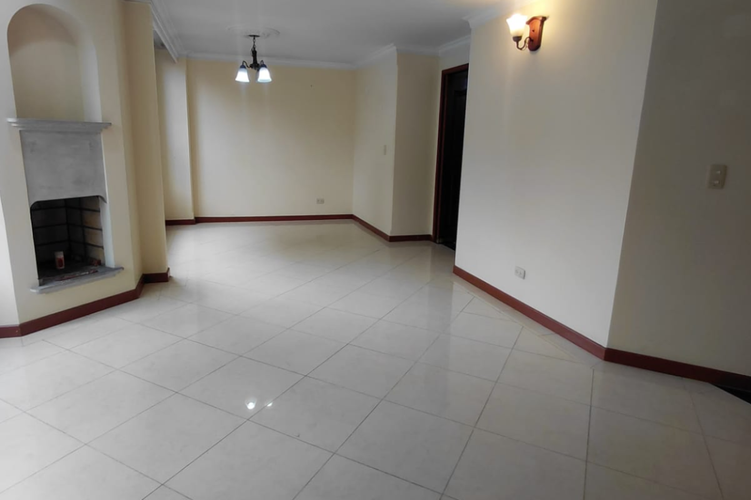 Apartamento de 4 alcobas en venta en Quinta Paredes, Bogotá, 160 m² · foto 3 de 24