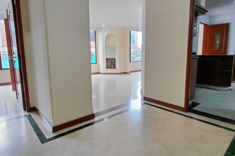 Apartamento de 4 alcobas en venta en Quinta Paredes, Bogotá, 160 m² · foto 5 de 24