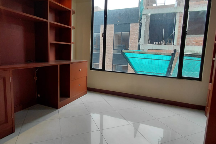 Apartamento de 4 alcobas en venta en Quinta Paredes, Bogotá, 160 m² · foto 9 de 24