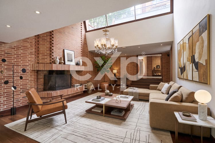 Casa de 4 alcobas en venta en Los Rosales, Bogotá, 591 m² · foto 3 de 21