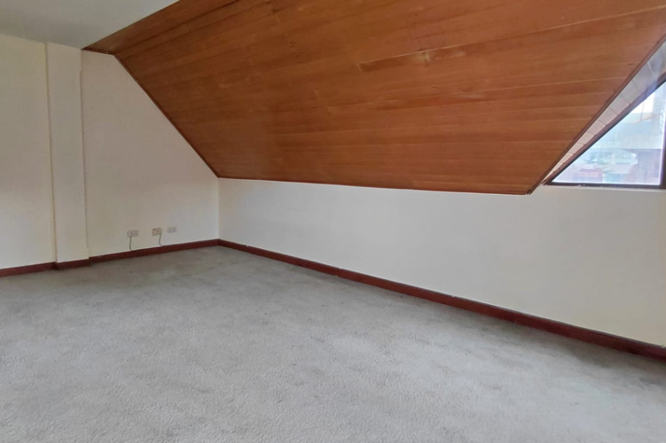 Apartamento de 4 alcobas en venta en Quinta Paredes, Bogotá, 160 m² · foto 17 de 24
