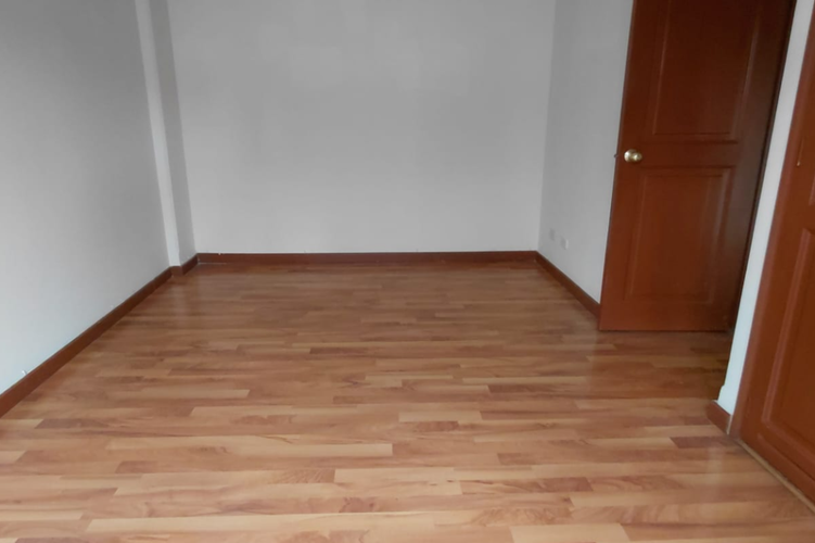 Apartamento de 4 alcobas en venta en Quinta Paredes, Bogotá, 160 m² · foto 18 de 24
