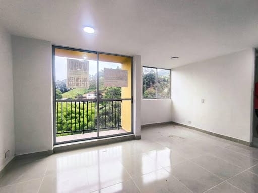 Apartamento de 2 alcobas en arriendo en La Tablaza, La Estrella, 58 m² · foto 3 de 13