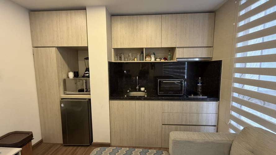 Apartaestudio en venta en Santa Barbara Central, Bogotá, 33 m² · foto 3 de 15