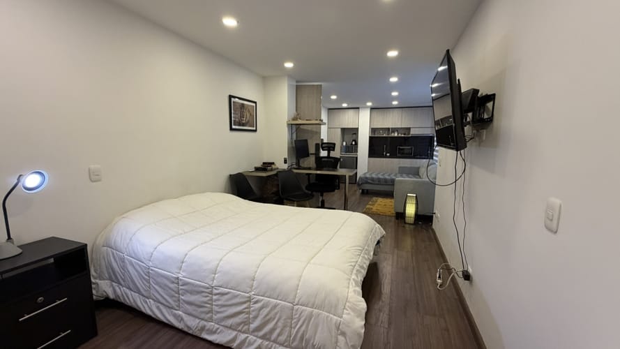 Apartaestudio en venta en Santa Barbara Central, Bogotá, 33 m² · foto 10 de 15
