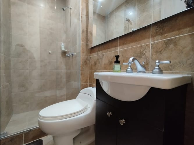 Apartamento de 2 alcobas en venta en Simesa, Medellín, 67 m² · foto 12 de 14