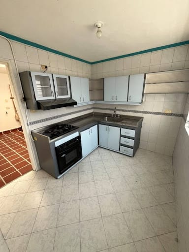 Casa de 4 alcobas en venta en Nueva Villa De Aburrá, Medellín, 112 m² · foto 2 de 24