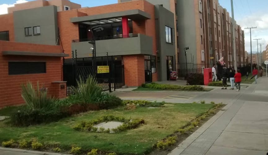 Apartamento de 3 alcobas en arriendo en Ciudad Verde, Soacha, 42 m² · foto 2 de 20