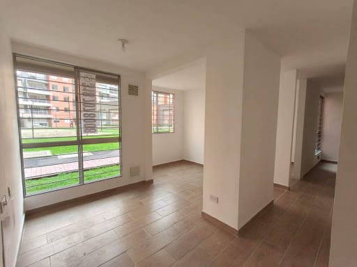 Apartamento de 2 alcobas en arriendo en Novaterra, Mosquera, 48 m² · foto 3 de 12